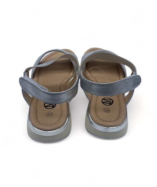 Sandales Argentés avec lanière type Crocodile pour Femme